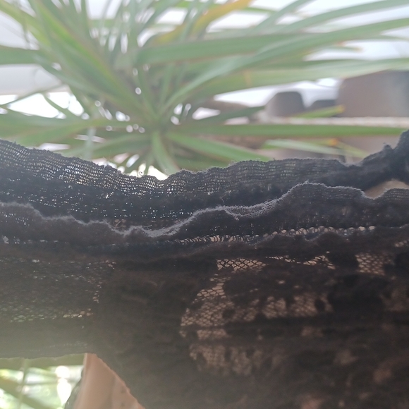 Top - Picture 3 of 3